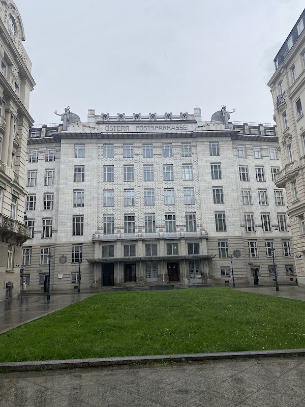 Regierungsgebäude 4
