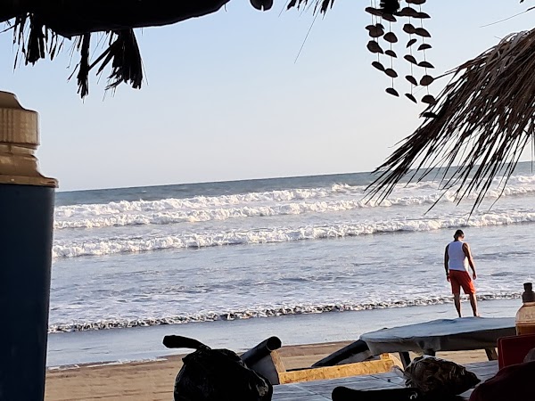 Playa El Icacal 3