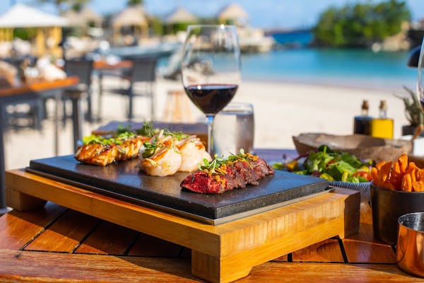 Baoase Culinary Beach Restaurant 5