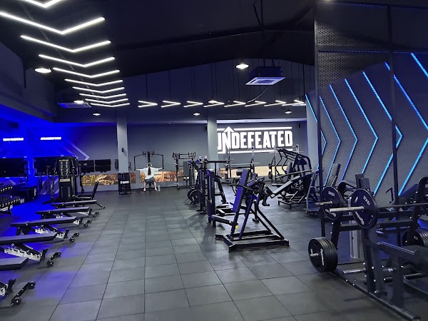 UNDEFEATED GYM | ATHLETE TRAINING FACILITY 4