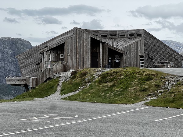 Kjerag Cafe & Restaurant (Øygardstøl) 3