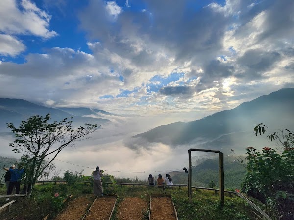 Khu Nghỉ Dưỡng Tà Xùa Retreat