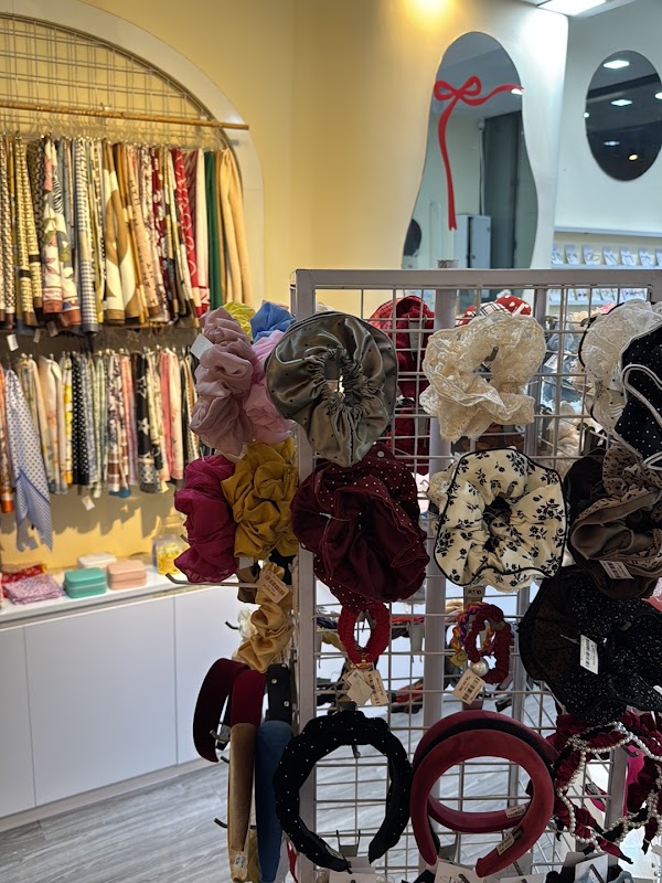 Leila Accessories - Tiệm phụ kiện trang sức Đà Nẵng 4