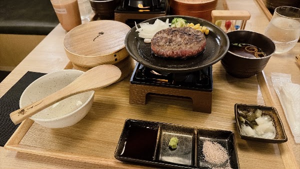 Torokeru Hamburger Steak Fukuyoshi Asakusa Kuramae 2