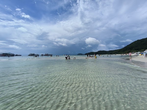 Khem Beach 4