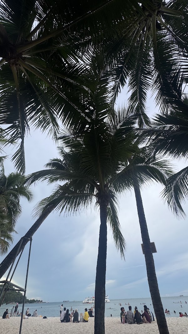 Khem Beach 2
