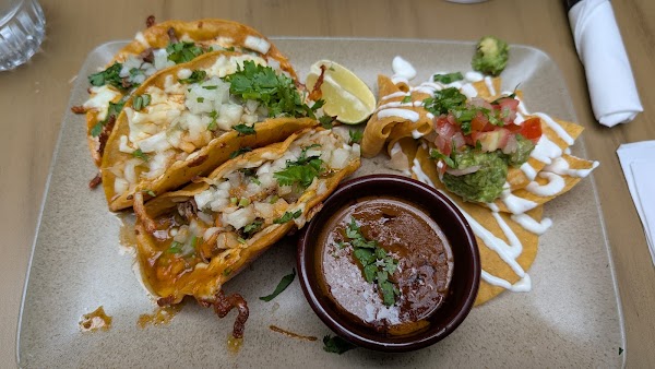 Arriba Burrito (St.Dénis)& Arriba Brunch 3