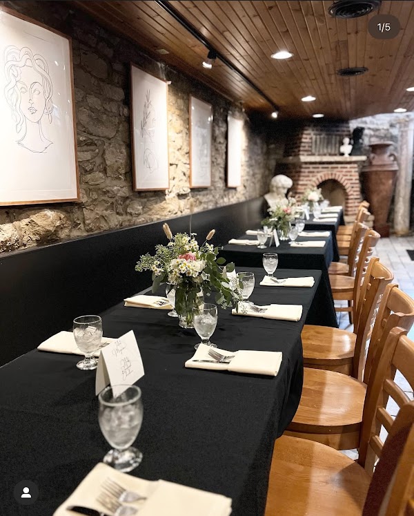 Michael's Bar & Grill