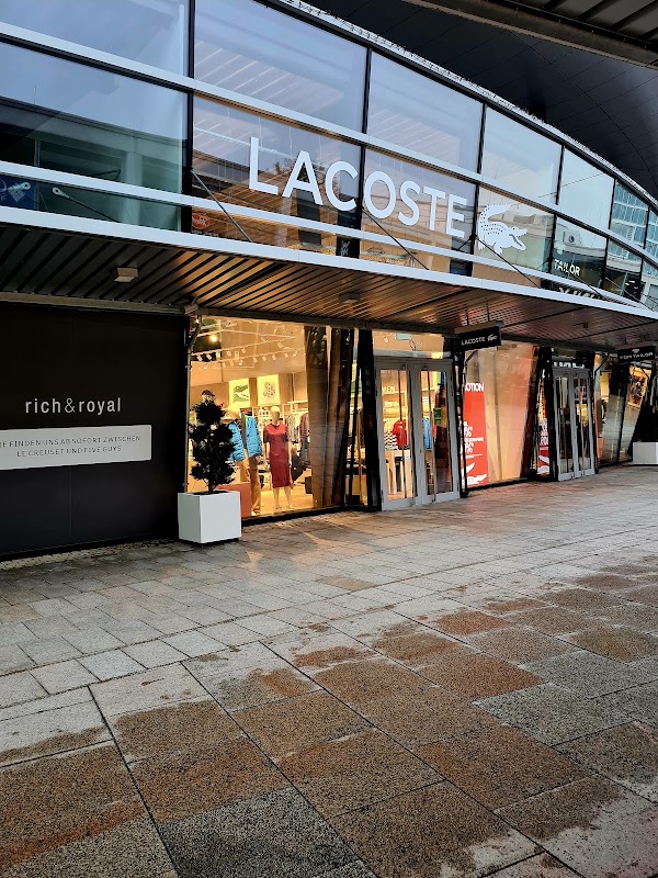 Lacoste Outlet
