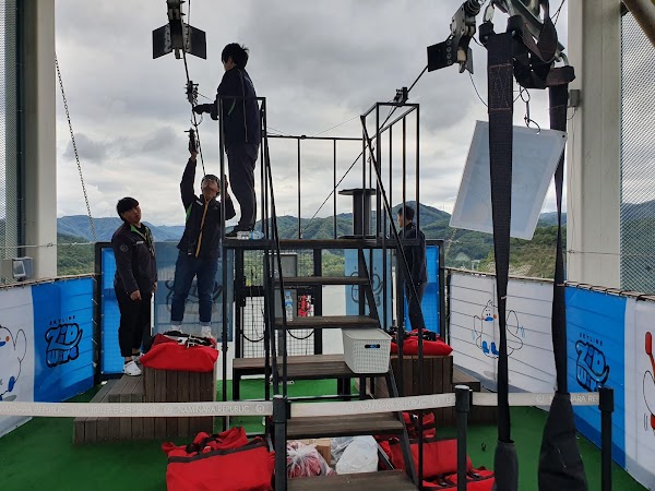 Skyline Zipwire 3