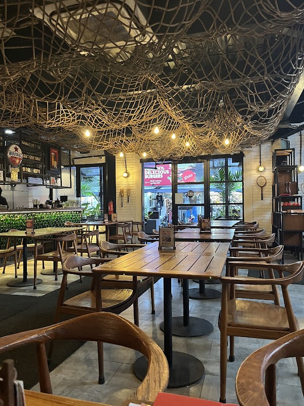 Shrimpis Restaurant 2