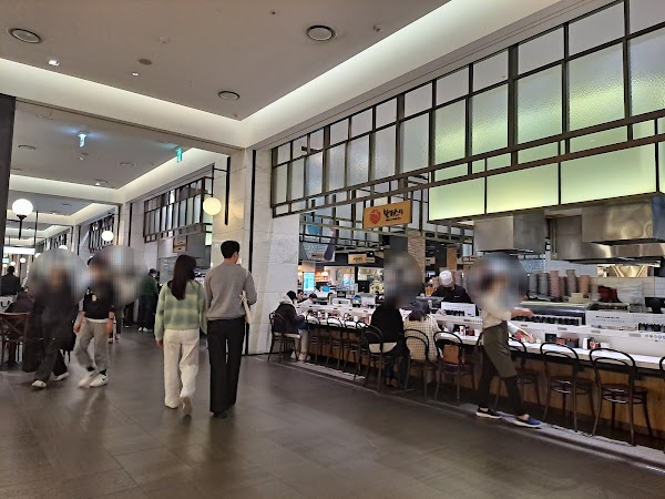Hyundai Department Store Pangyo 4