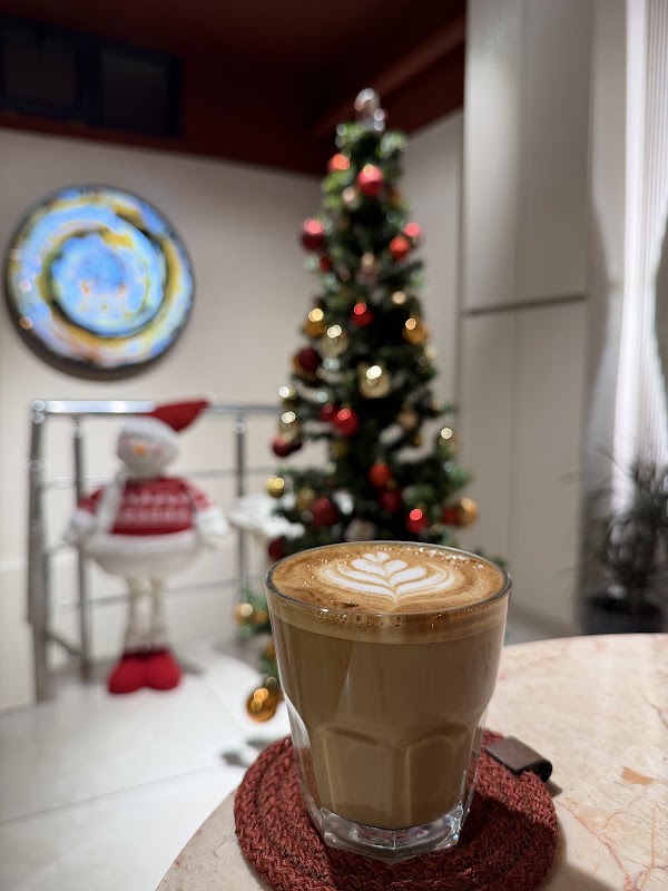 AUS Coffee & More 5