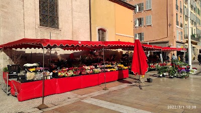Le marché du cours Lafayette