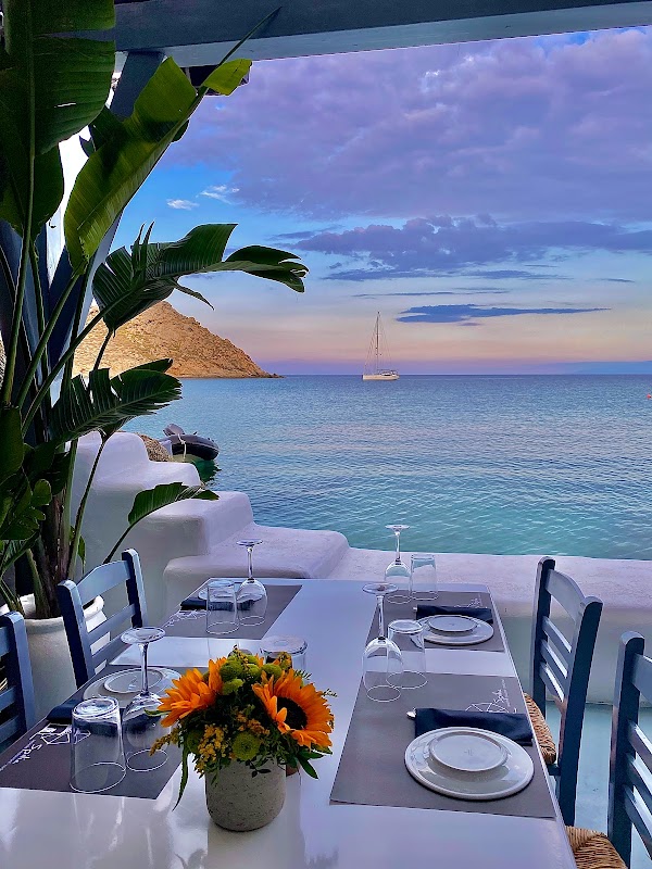 AGIA ANNA Beach Bar & Restaurant MYKONOS