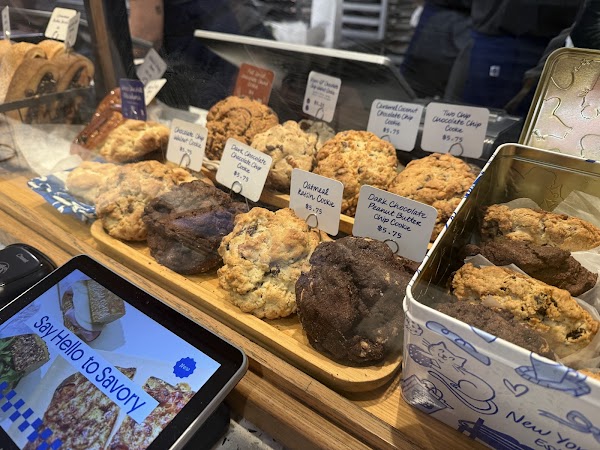 Levain Bakery – Original Location, 74th St, NYC 5