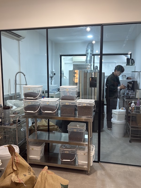 Oaks Coffee Roasters 2