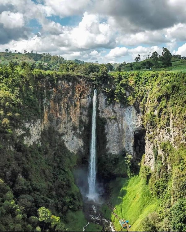 Sipiso Piso Waterfall
