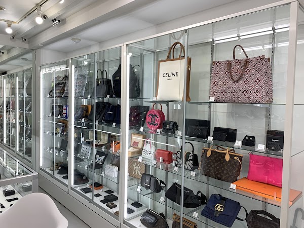 kindal shibuya second hand store 5