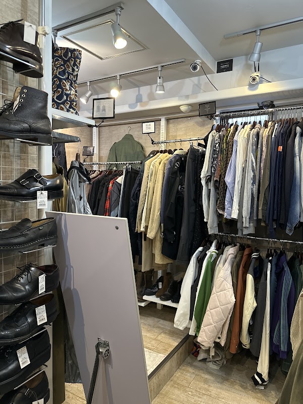 kindal shibuya second hand store 4