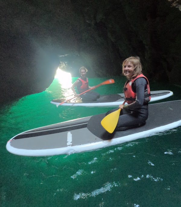 Coastline Algarve SUP & Coasteering 5