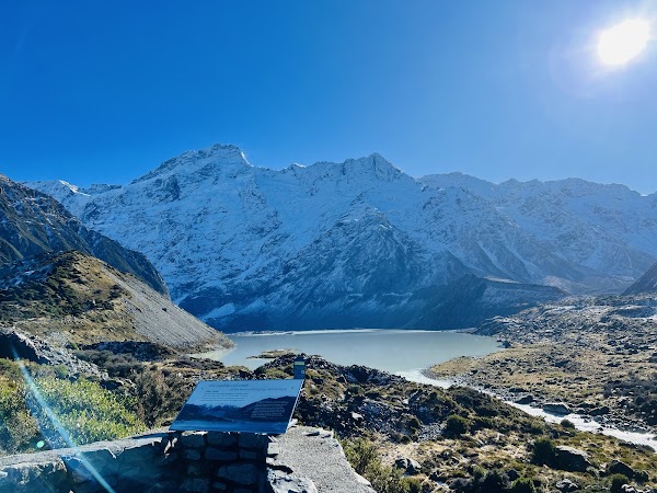 Hooker Hut 5