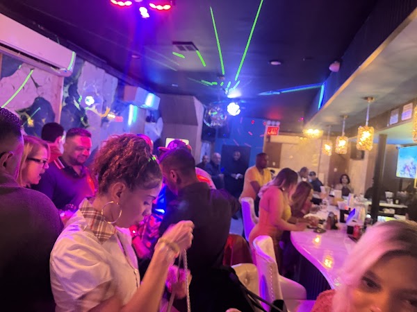 Elegance lounge 2
