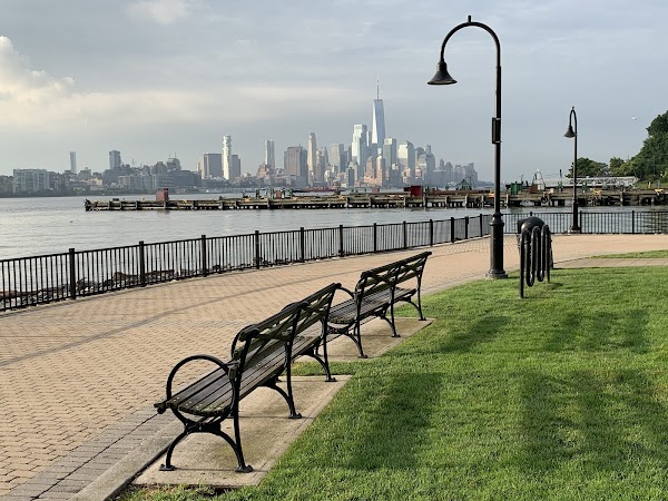 Maxwell Place Park 1