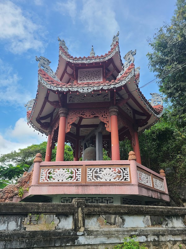 Long Son Pagoda 2
