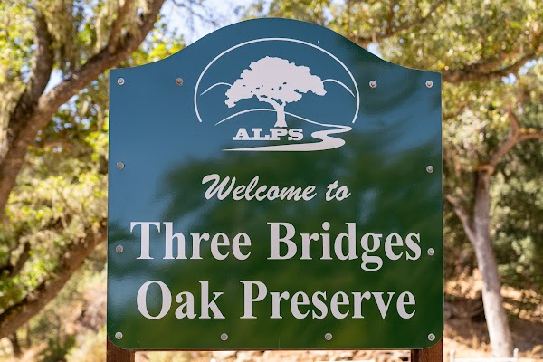 Three Bridges Oak Preserve Trailhead 1