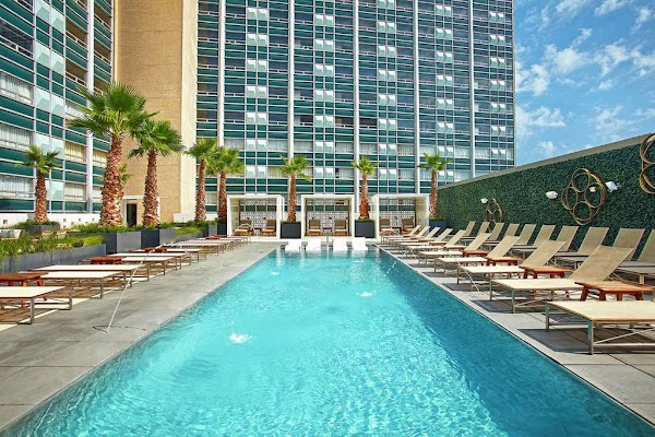The Statler Dallas, Curio Collection by Hilton