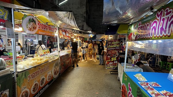 JJ Night Market Kanchanaburi 2