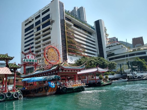Aberdeen Harbour Floating Village 2