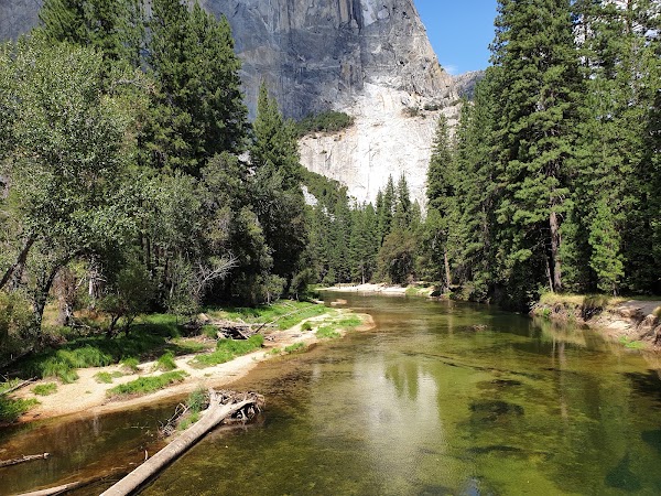 Yosemite Valley Loop Trail 4