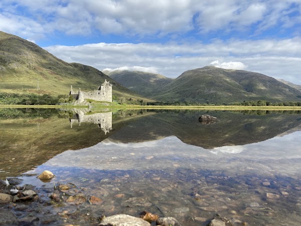 Kilchurn Castle Viewpoint and Layby