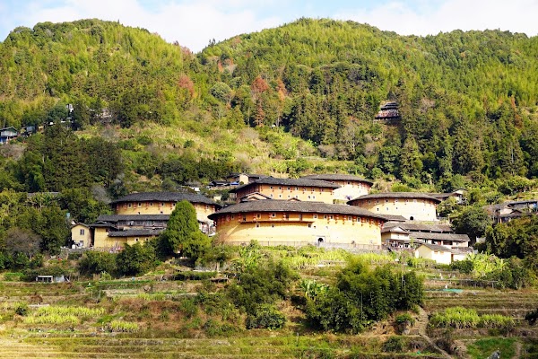 Tianluokeng Tulou cluster 1