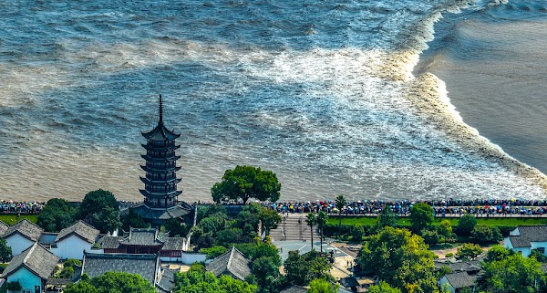 Qiantang River 3