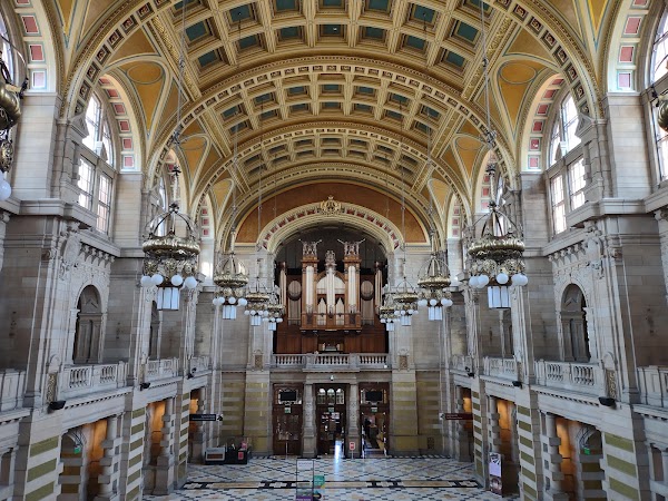 Kelvingrove Art Gallery and Museum 3
