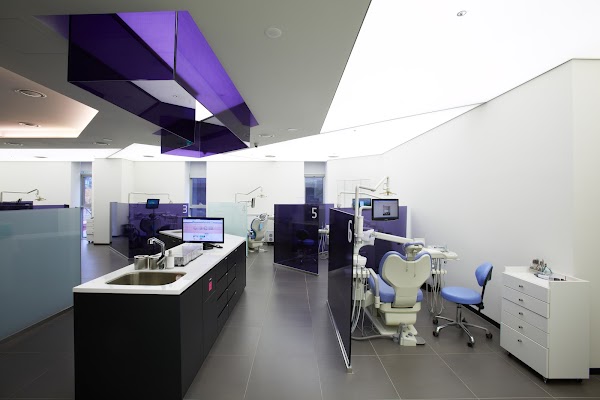 id dental clinic - English speaking dentist and interpreter available 5