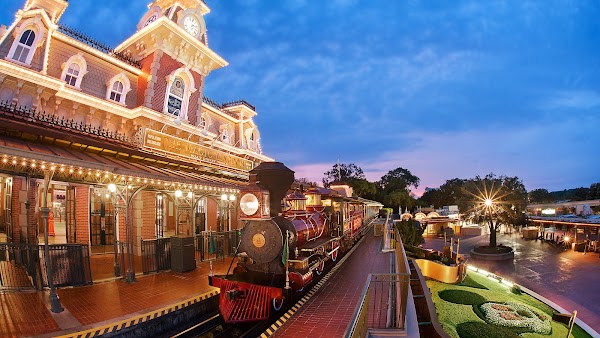 Walt Disney World Railroad - Main Street, U.S.A. 1