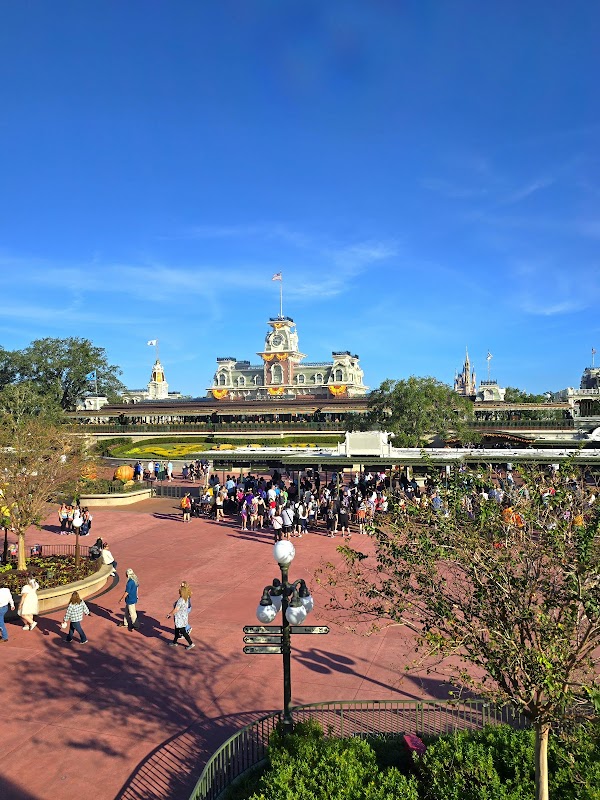 Walt Disney World Railroad - Main Street, U.S.A. 3