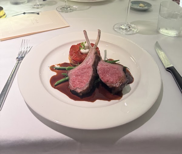 Sala Restaurant 5