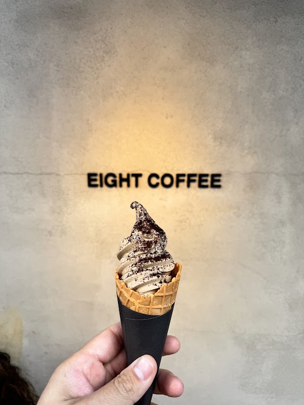 EIGHT COFFEE Shinjuku 3