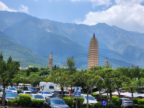 Three Pagodas 4