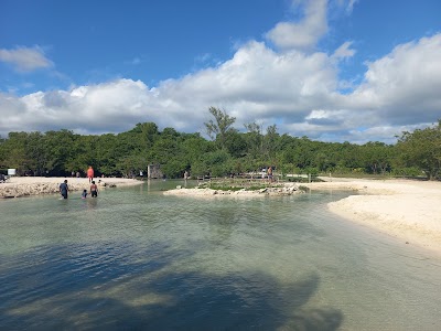 Playa Punta Esmeralda