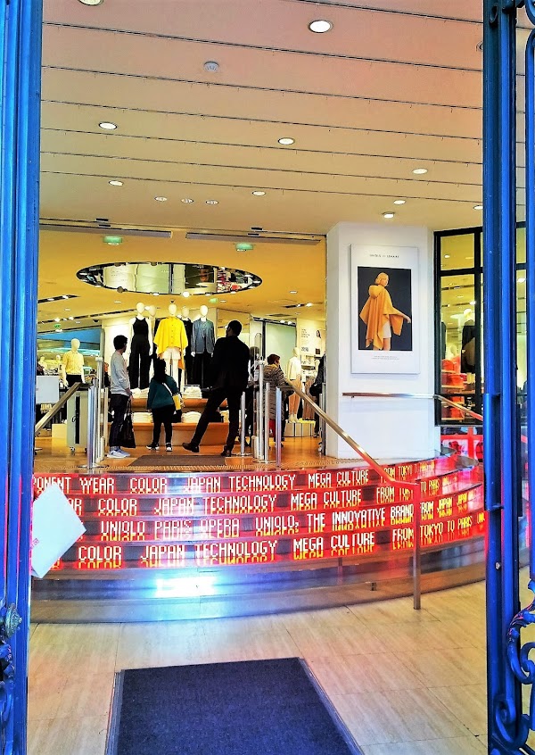 Uniqlo