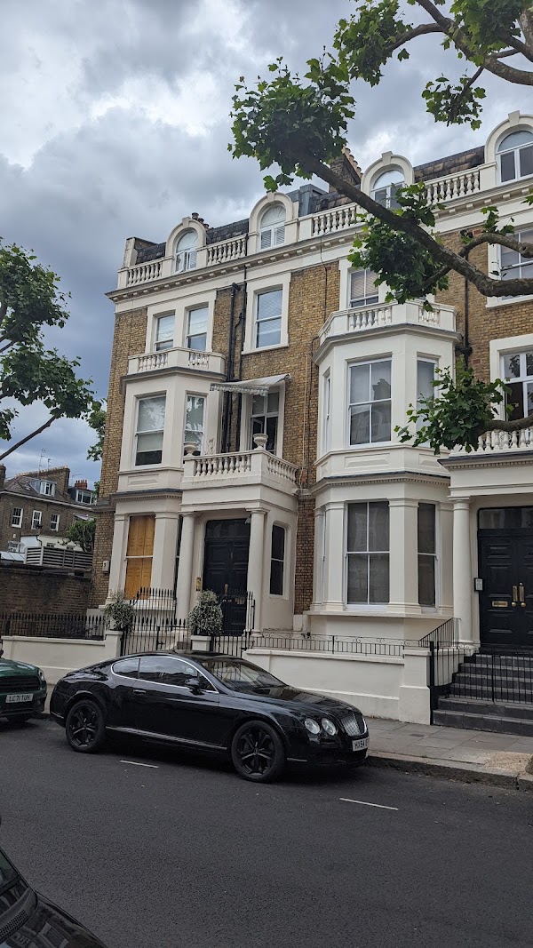 Earl's Court 4