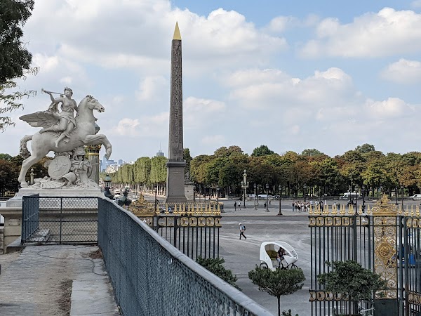 Place de la Concorde 5