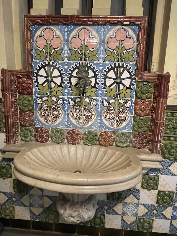 Casa Coll i Regàs 2