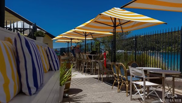 Cafe La Mer Chowder Bay 1